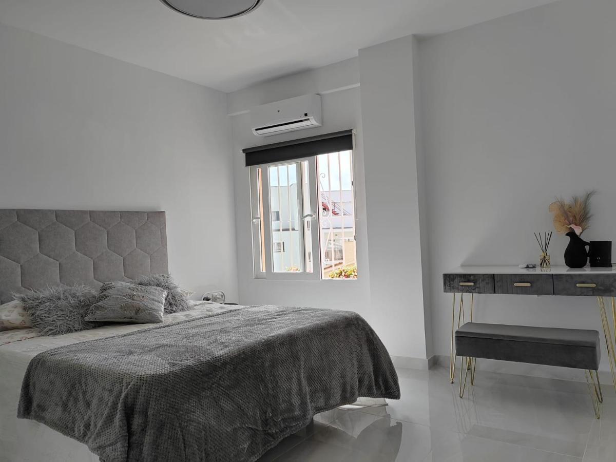 Apartamento La Torre,200M Hasta La Playa Benalmadena Ngoại thất bức ảnh