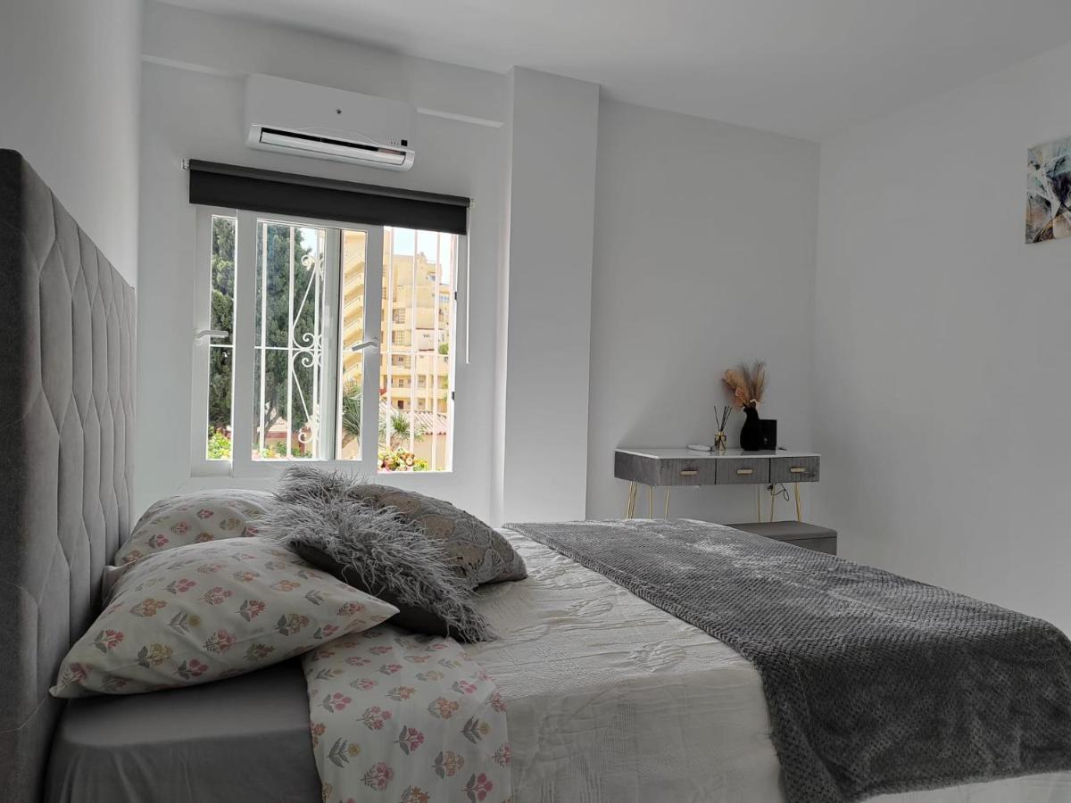 Apartamento La Torre,200M Hasta La Playa Benalmadena Ngoại thất bức ảnh